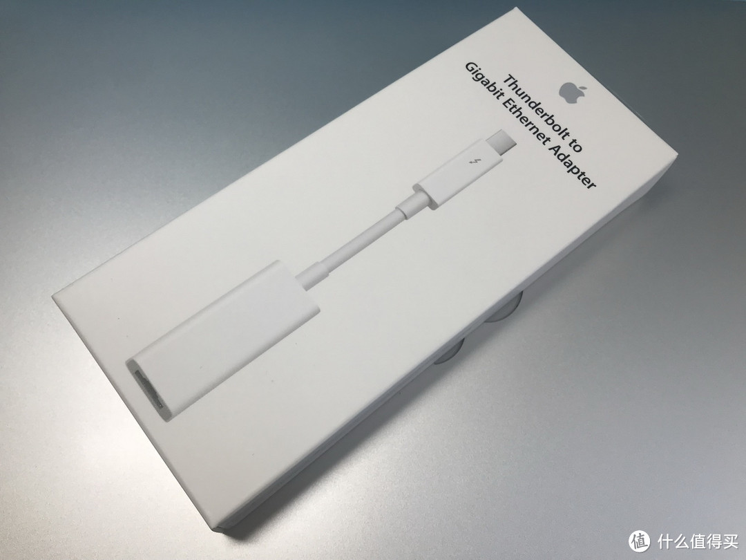 Macbook生产力的好搭配：Apple 雷雳 VGA & 千兆以太网转接器