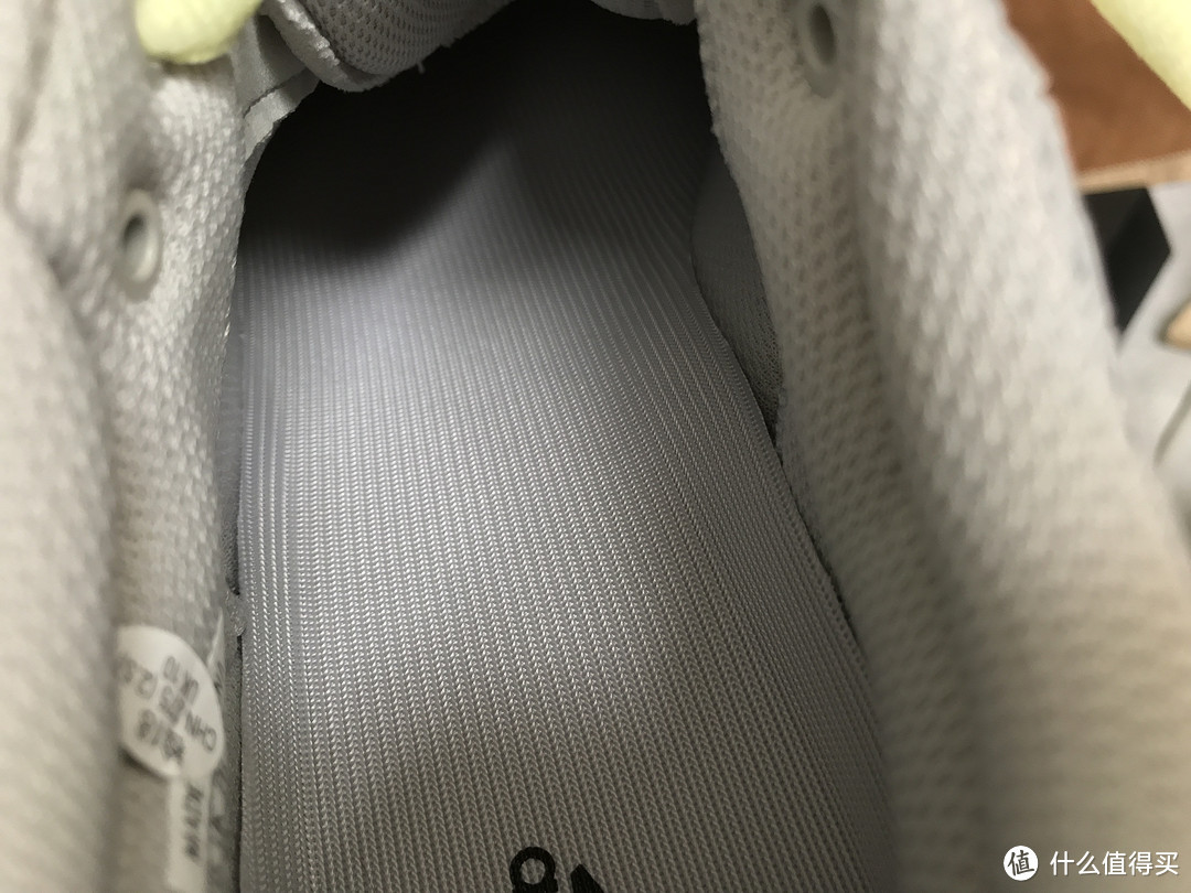 Adidas 阿迪达斯 Originals Yeezy Boost 700 运动鞋开箱