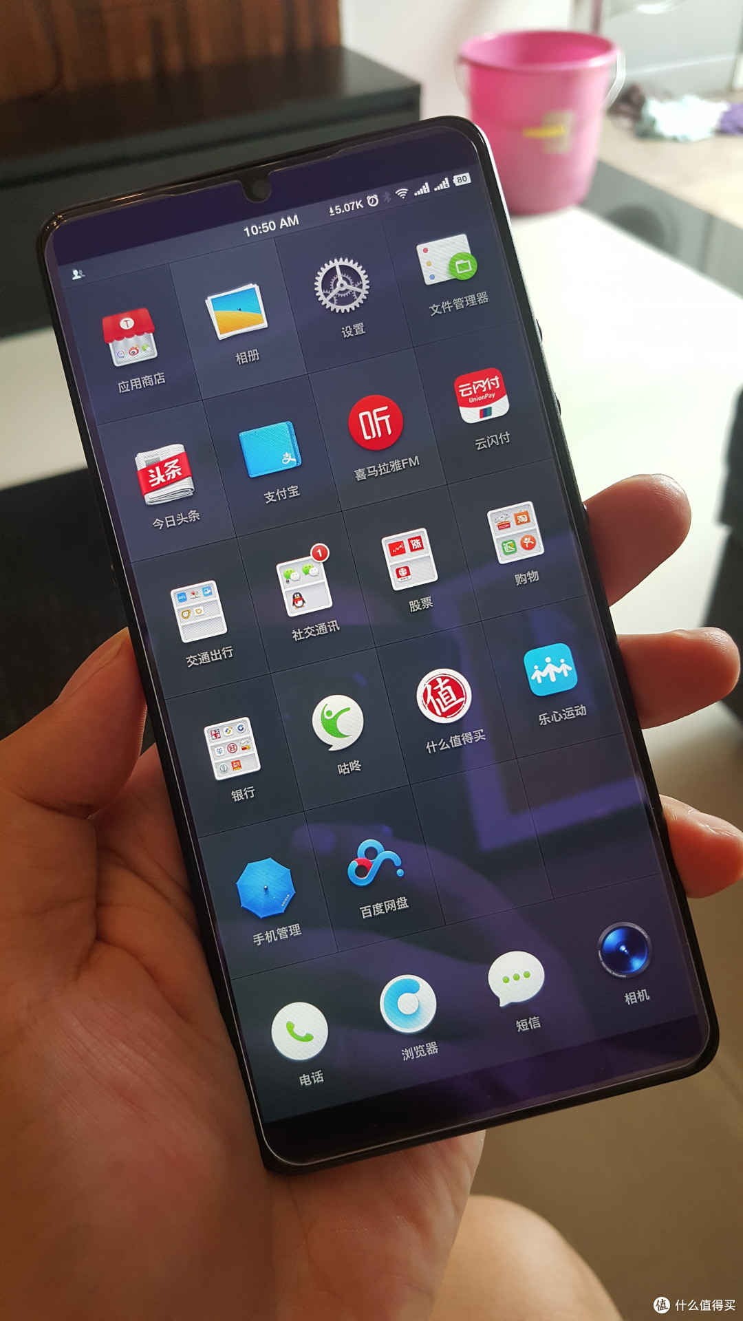 别挡着我用无限屏一伪锤粉的自我修炼之旅(坚果pro2s使用感受)