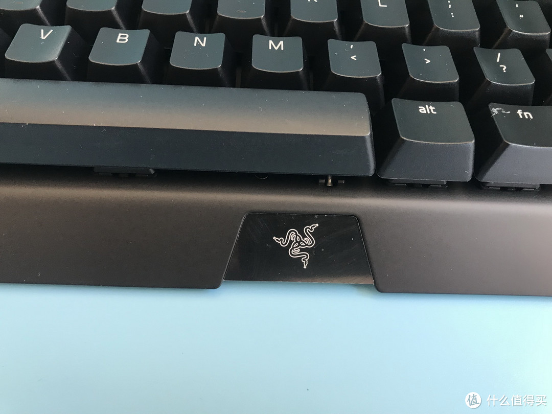 大妈又送键盘了：Razer 雷蛇 BlackWidow X 竞技版87键 游戏机械键盘开箱