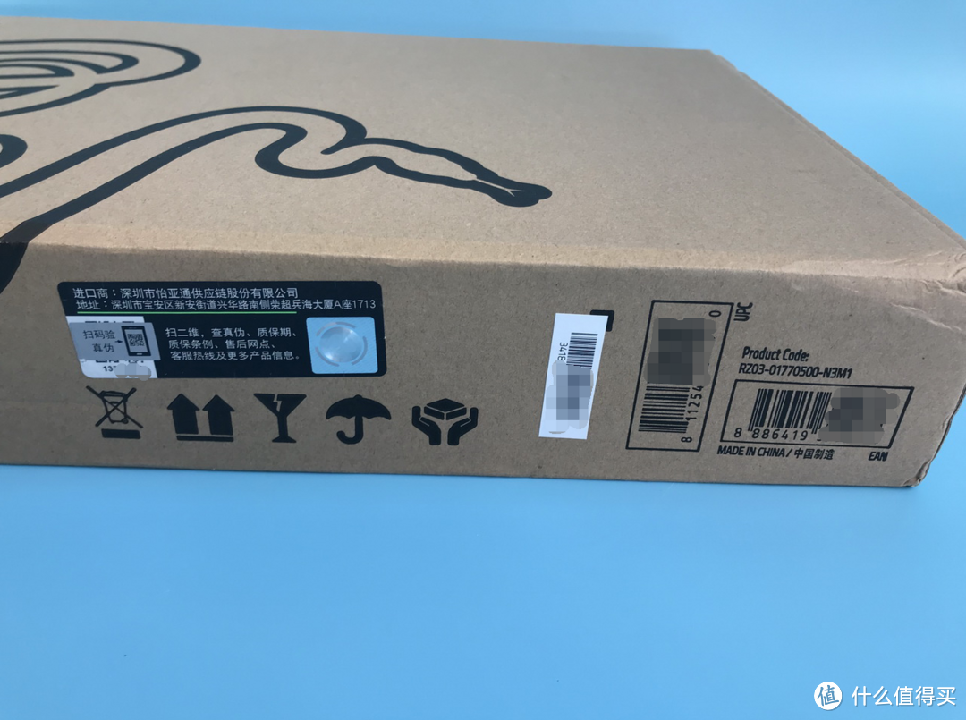 大妈又送键盘了：Razer 雷蛇 BlackWidow X 竞技版87键 游戏机械键盘开箱