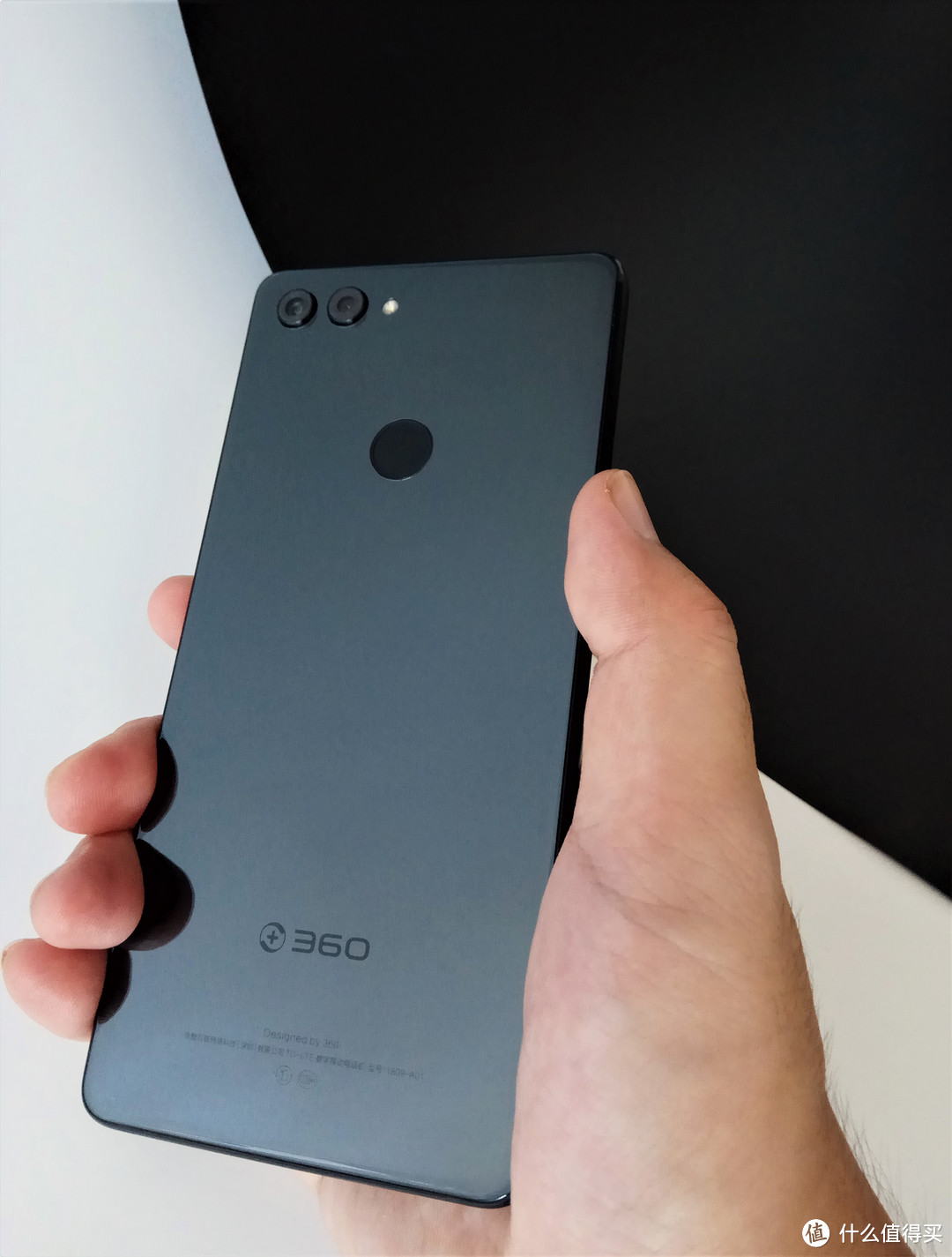 360安全手机 n7 pro:颜之有物,稳中带骚,又一款性价比神器?