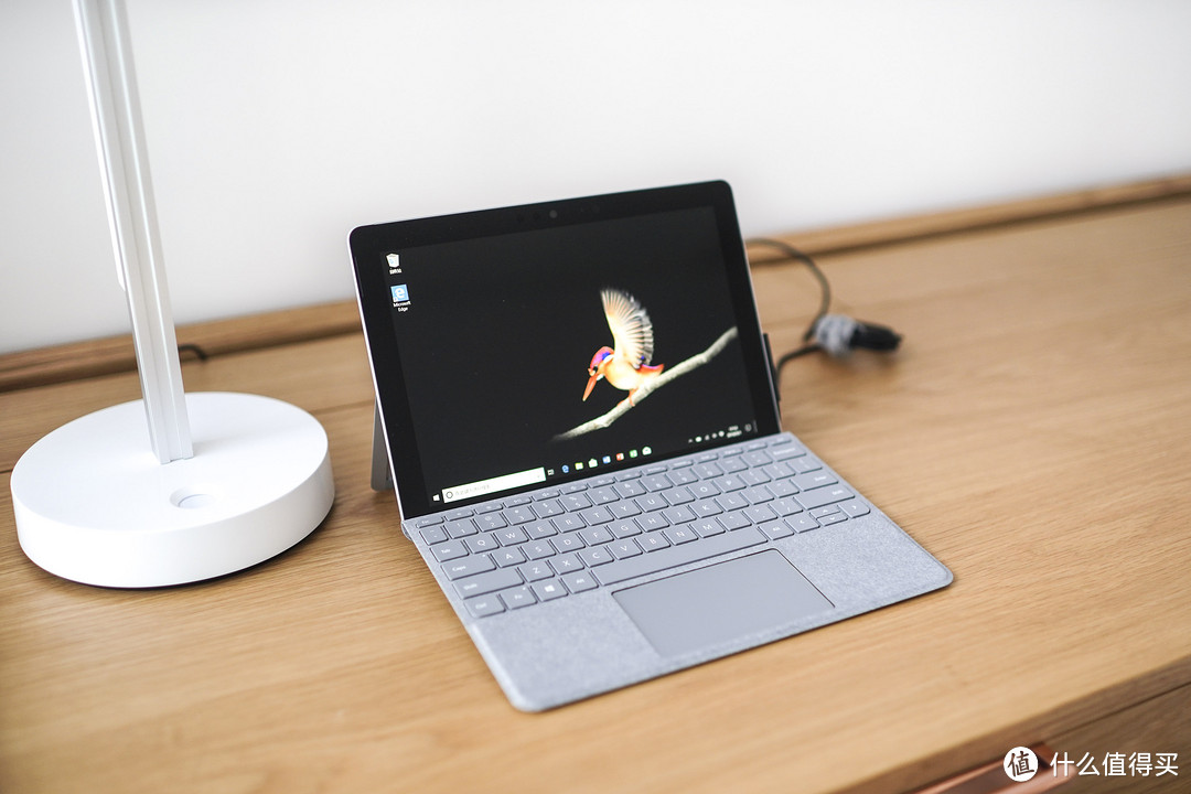 年轻人的第一台微软笔记本电脑？Microsoft 微软 Surface Go 开箱