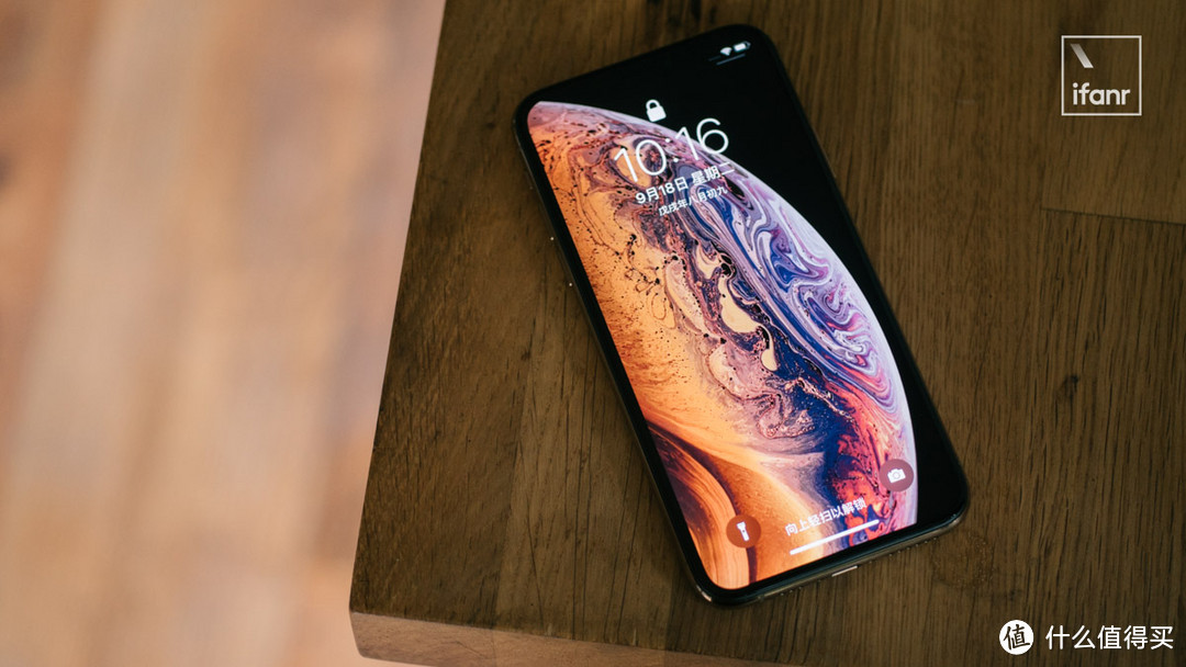 iPhone XS 评测：史上最贵 iPhone，值得你付出 8699 元吗