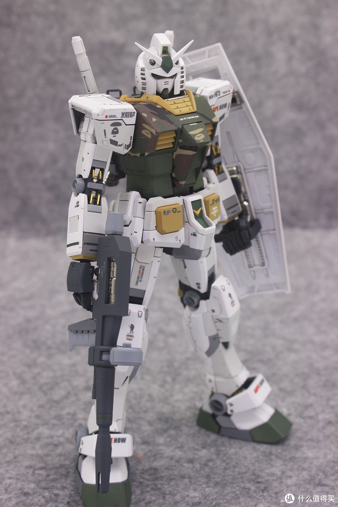 万代 MG AApe & RX-78 VER 3.0高达 联名款