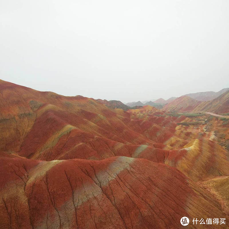 阴雨天下的张掖还是蛮像五花肉的