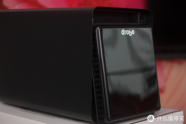 drobo 5c擴容盤外觀展示(指示燈|風扇|電源)