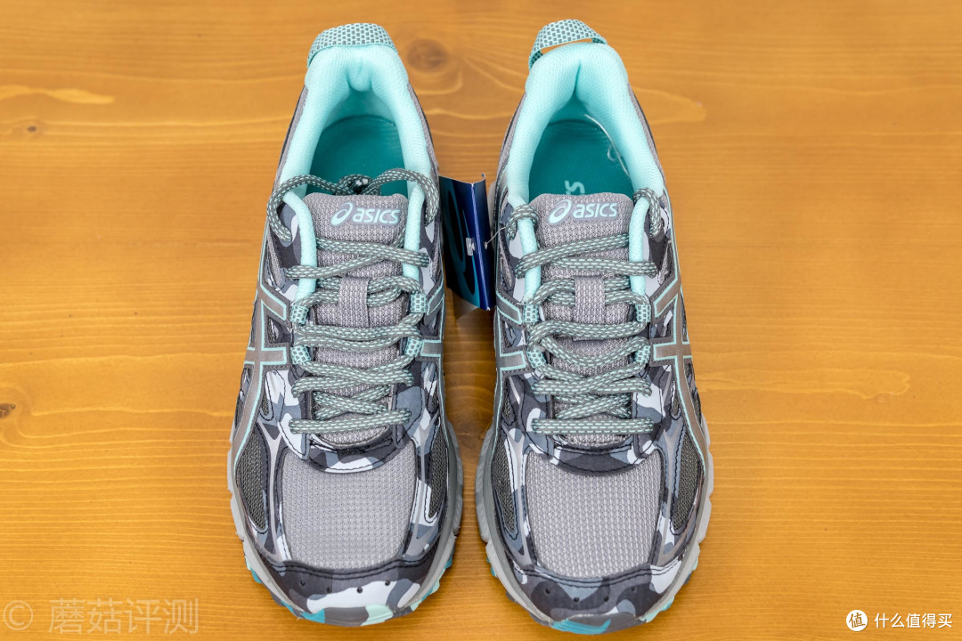 轻便舒适,价格不高,做工较粗犷—ASICS 亚瑟士 GEL-SCRAM 3 入门缓冲减震女式跑步鞋 开箱评测