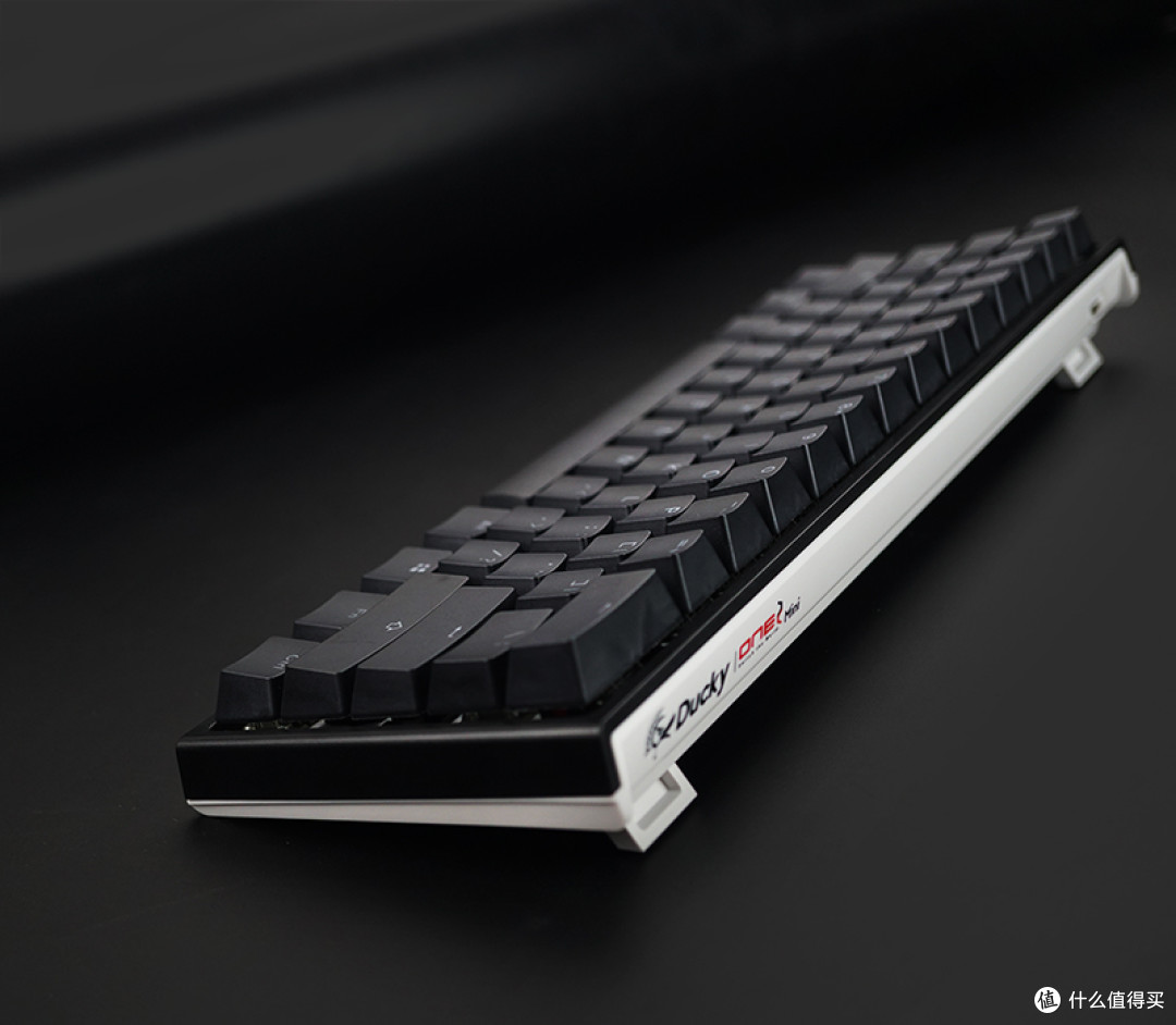 Akko x Ducky One 2 Mini RGB机械键盘拆解评测_键盘_什么值得买 Akko x Ducky One 2 Mini RGB机械键盘拆解评测_键盘_什么值得买