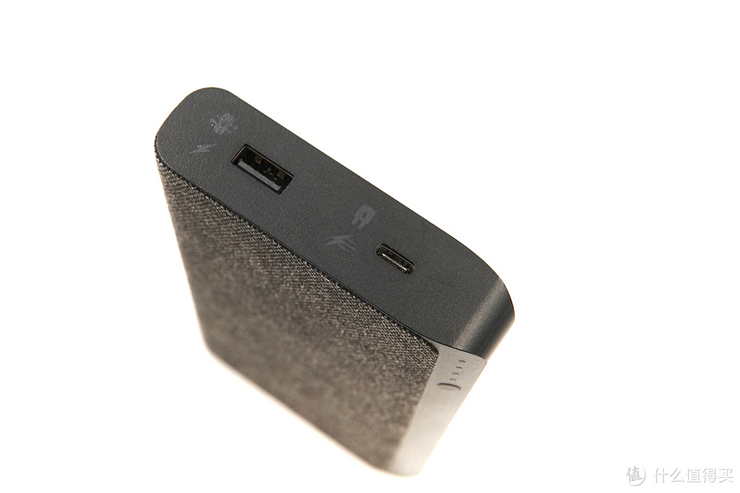一千块的充电宝长啥样？mophie powerstation USB-C XXL移动电源全面评测