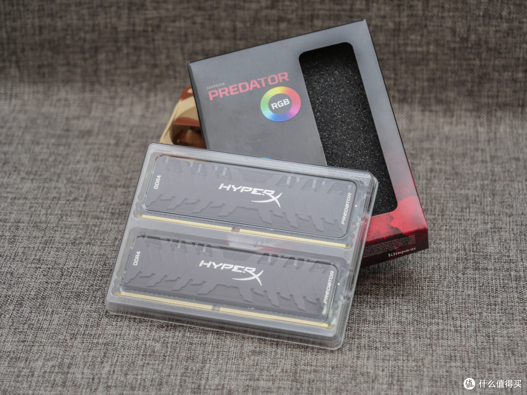 RGB+高频Bdie革故鼎新之作：金士顿Predator RGB 3600MHz 2x8G内存开箱