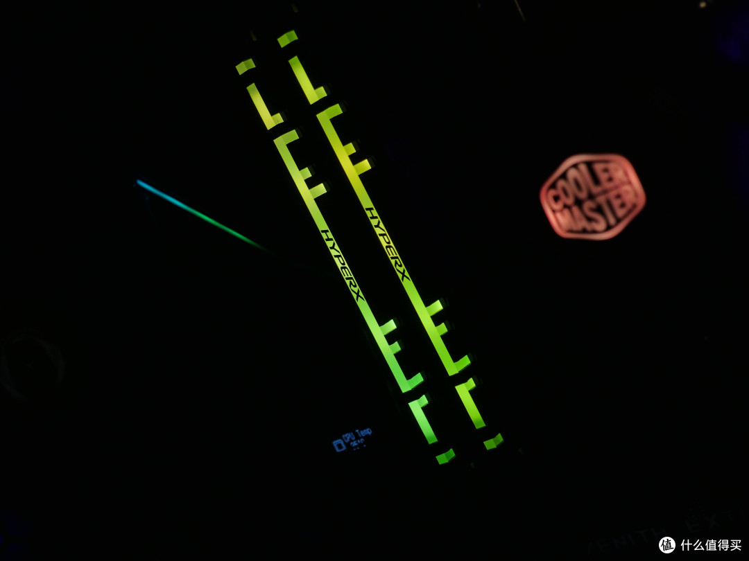 RGB+高频Bdie革故鼎新之作：金士顿Predator RGB 3600MHz 2x8G内存开箱