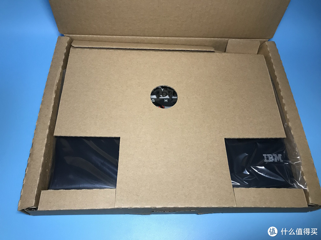 经典老物分享:IBM UltraNav USB小型键盘
