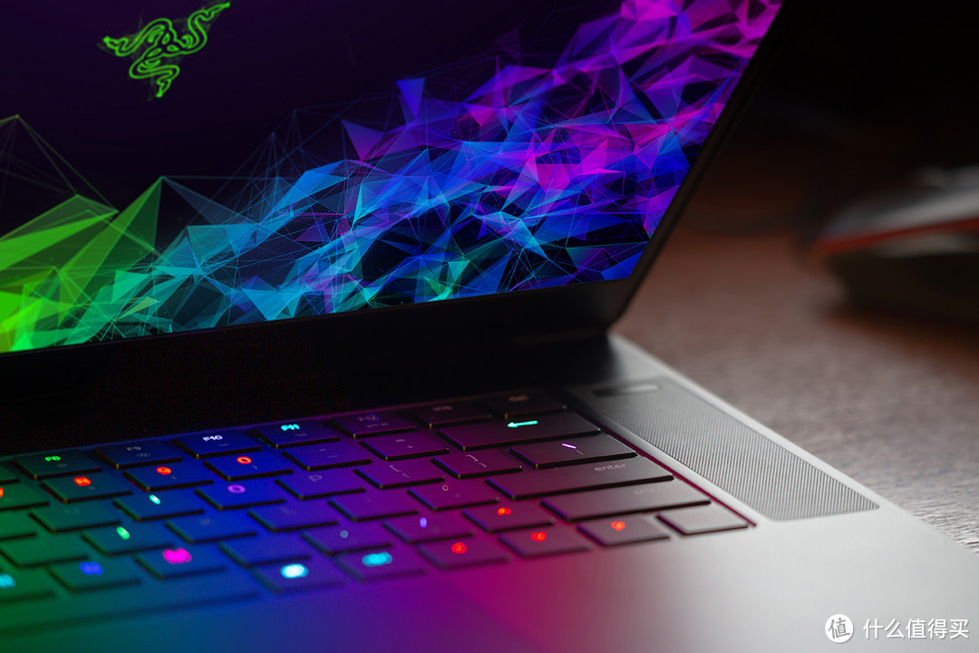 均衡的轻薄性能旗舰 — Razer Blade15 长测