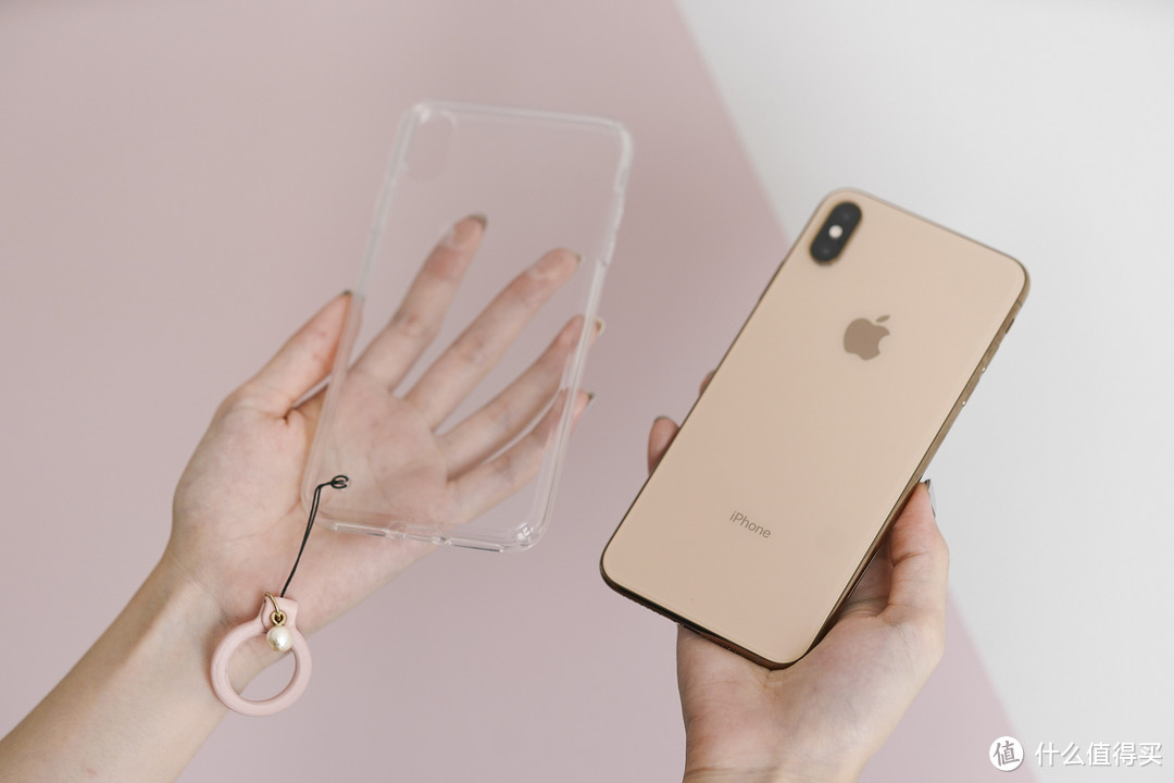 万元双卡双待机值不值得买！APPLE 苹果 iPhone XS Max 美少女真人体验！