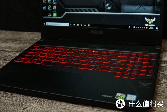 全新升级，地位依旧—ASUS 华硕 飞行堡垒6 笔记本电脑 评测