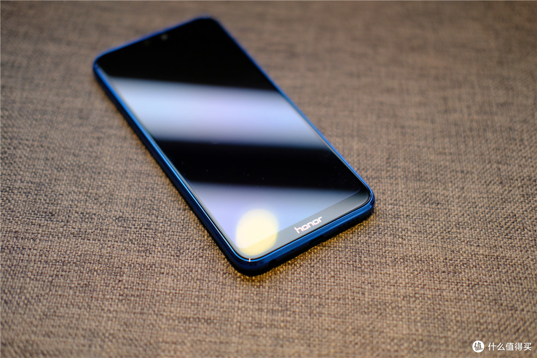 千元搞定全屏双摄工作机荣耀9i