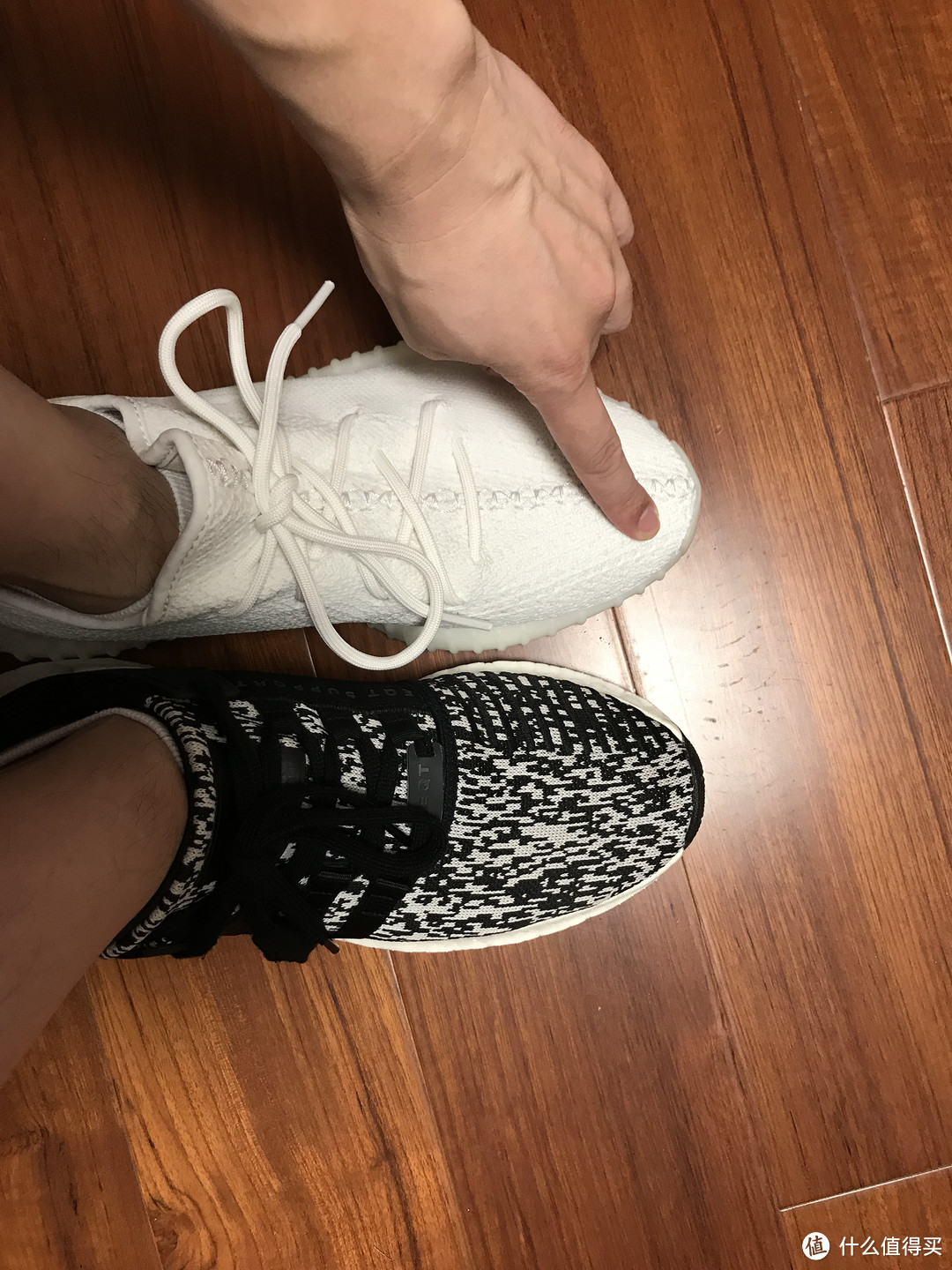 百万货量 随便买的白YEEZY 和尺码建议