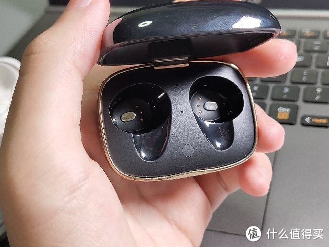 Ofree POP Airpods 真无线耳机简单对比