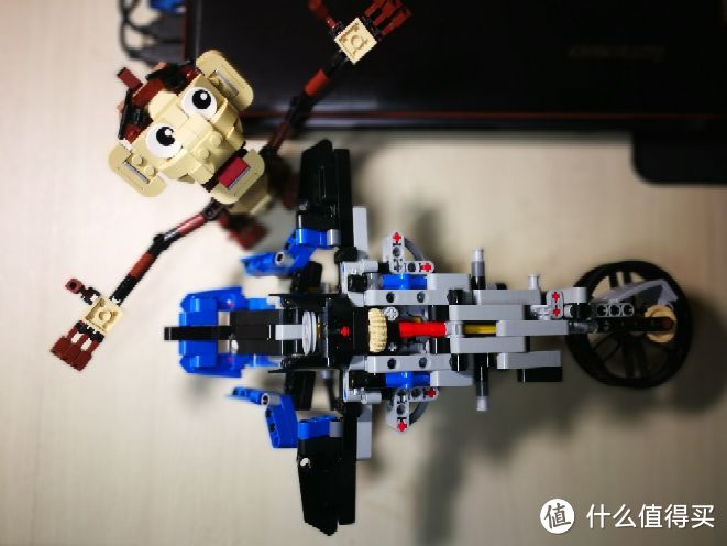 lego 乐高科技组42063 B模式 BMW概念飞行摩托