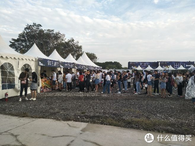 春浪来了,跟着音乐一起躁动起来——春浪音乐节首日见闻