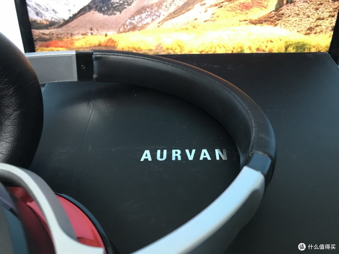 为这一丝亮骚的红:CREATIVE 创新 Aurvana Live2 头戴耳机开箱