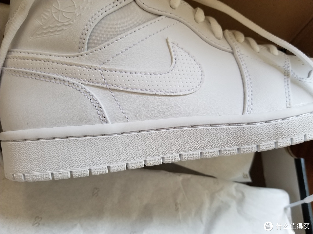 我的第一双AJ：Air Jordan 1纯白 篮球鞋开箱试穿（附真人兽）