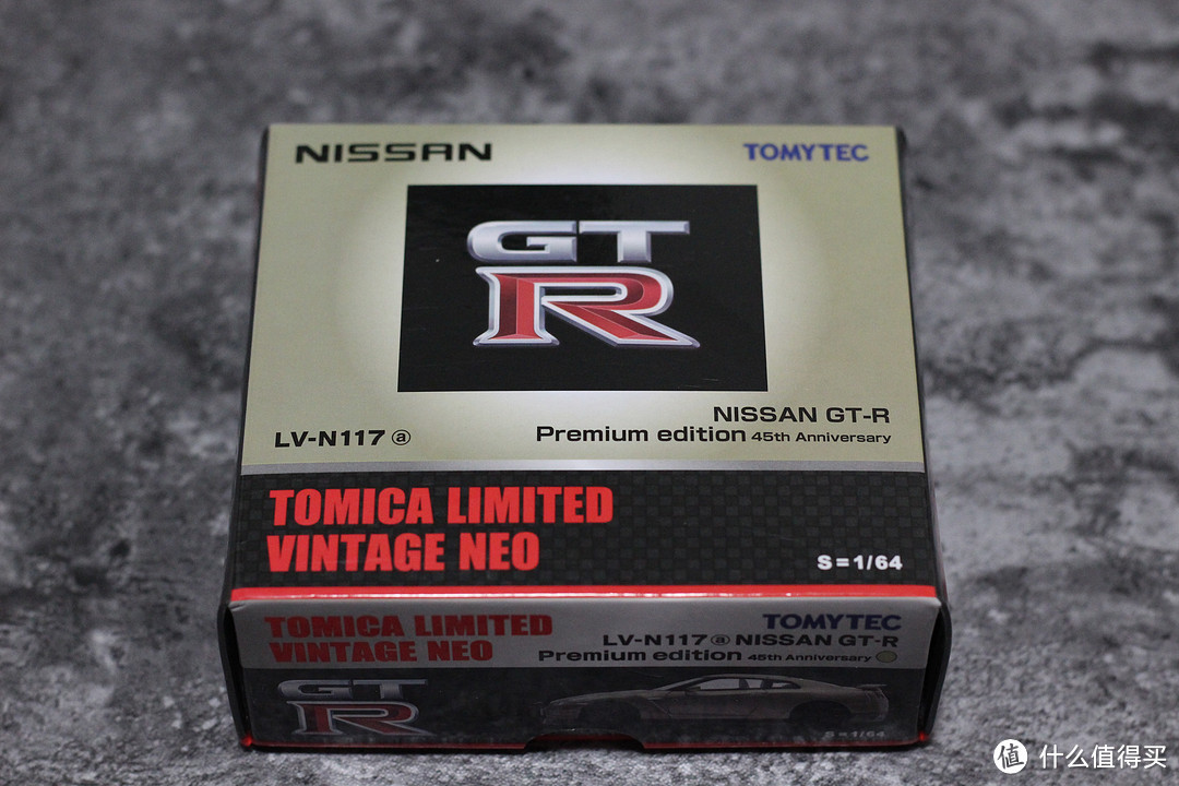 TOMICA 多美卡 TLV NISSAN GTR  开箱晒单