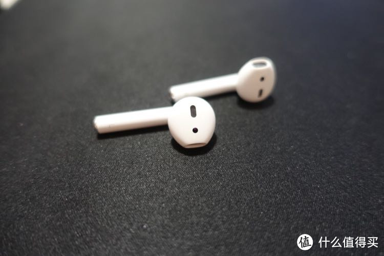 苹果 AirPods：一份姗姗来迟的安利