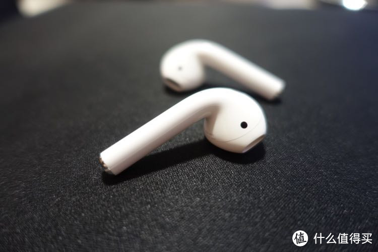 苹果 AirPods：一份姗姗来迟的安利