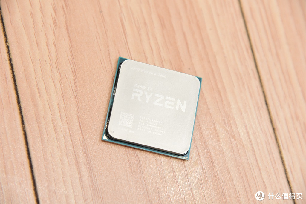 买新不买旧？省钱是王道！RYZEN 2600 PK 1700，实测选哪个！