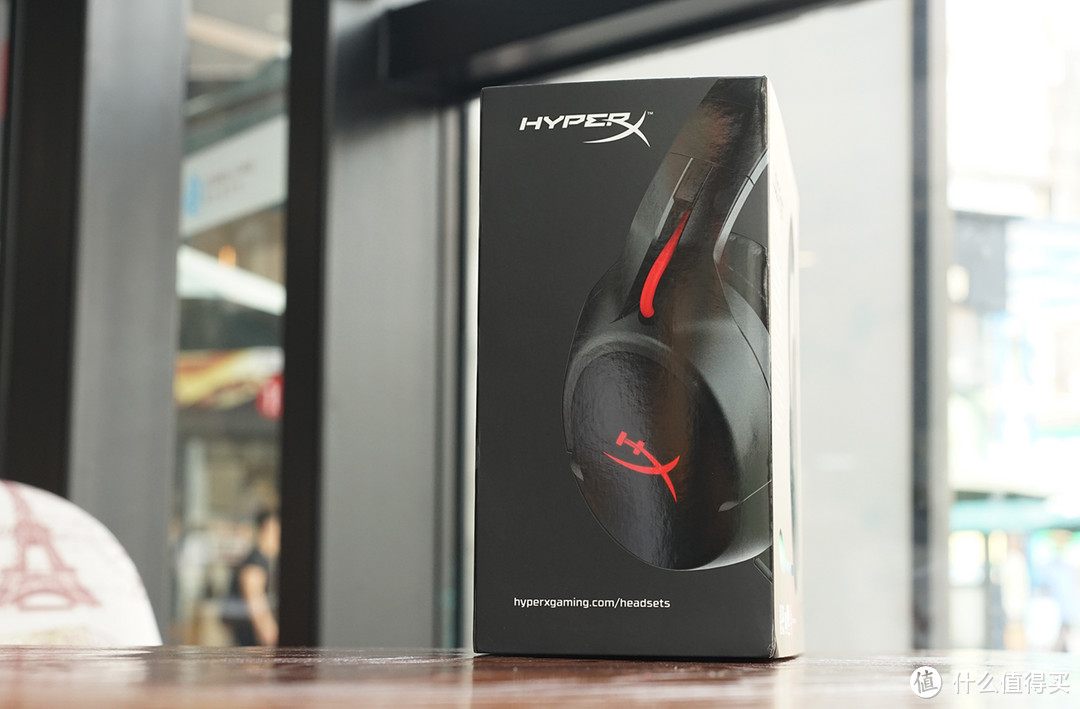 颜值不错吃鸡还爽 金士顿 HyperX 天箭无线游戏耳机 & Cloud Flight耳麦体验