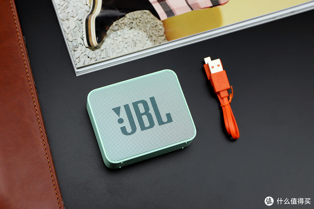 颜值优秀、音质欠佳—JBL GO2 蓝牙音箱 体验