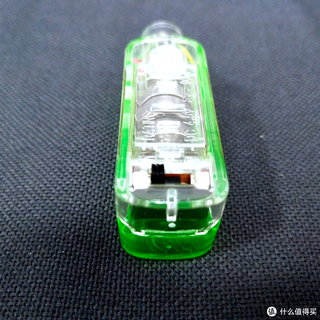 以发光为特色的乐高式积木—LASER PEGS 镭射派 四合一飞机