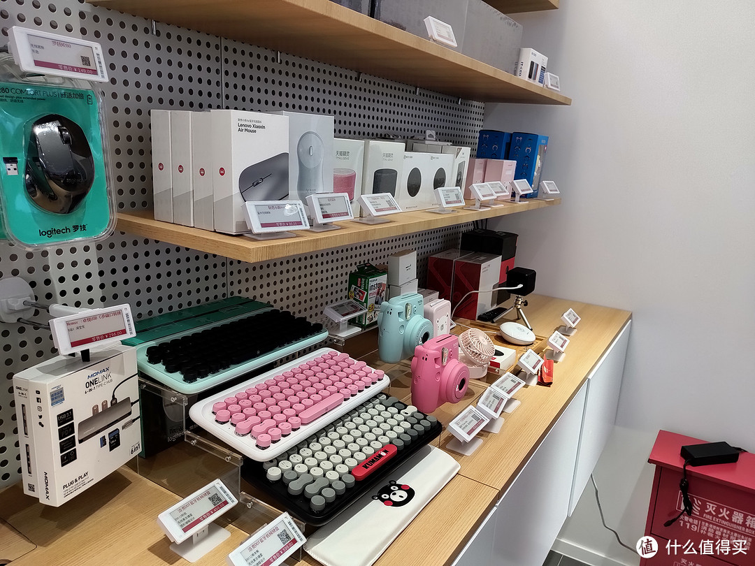 感受不一样的联想新零售：来酷智生活天津陆家嘴店探店记