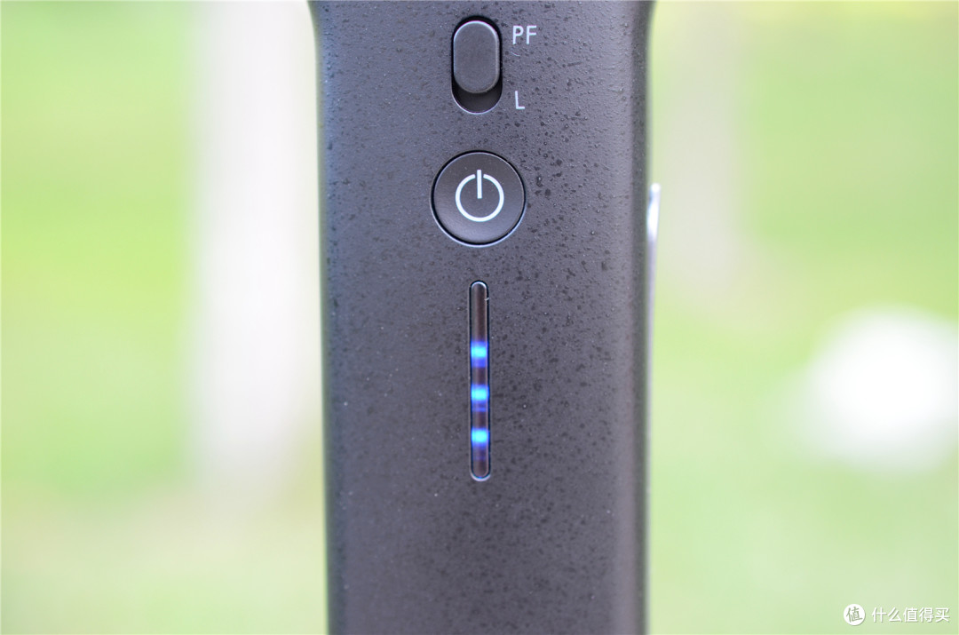 拍视频有它大片就成功了一大半-ZHIYUN SMOOTH 4稳定器体验