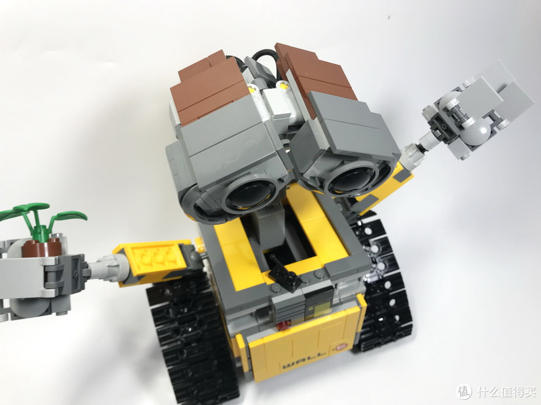 LEGO 乐高 拼拼乐 篇168：最佳理财套装 21303 瓦力 Wall-E，那年你买了吗？