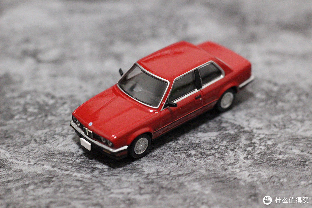 TOMICA 多美卡 TLV BMW E30 318i/ 325i 开箱晒单