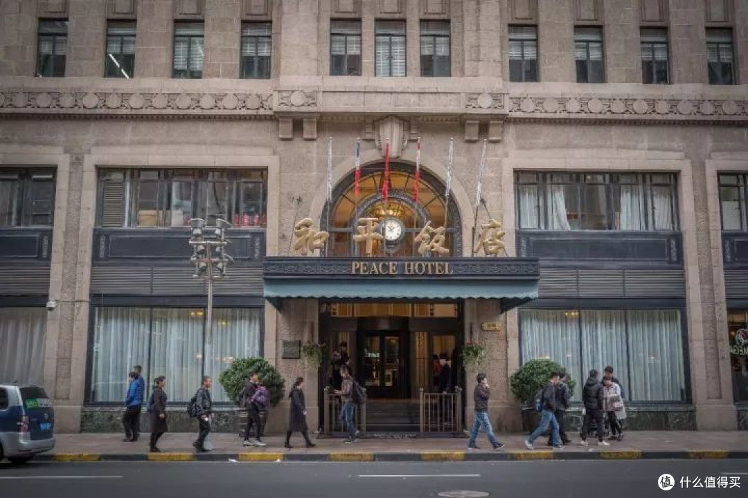 致敬传奇,她是“古董专家”、她是“光影岁月”、她是“梦寐以求”