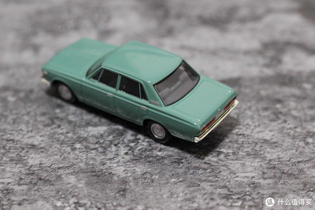 TOMICA 多美卡 TLV TOYOTA CROWN 开箱晒单