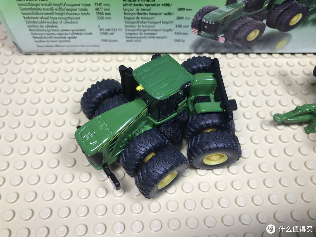 SIKU 仕高 1:87 合金模型 SKUC 1856 八轮重型拖拉机 John Deere 9630