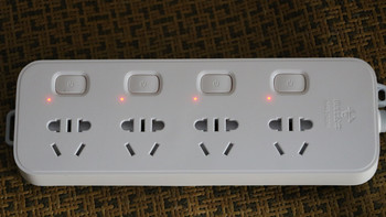 公牛gn-b3043 插座使用体验(指示灯|开关|孔位|指示灯)