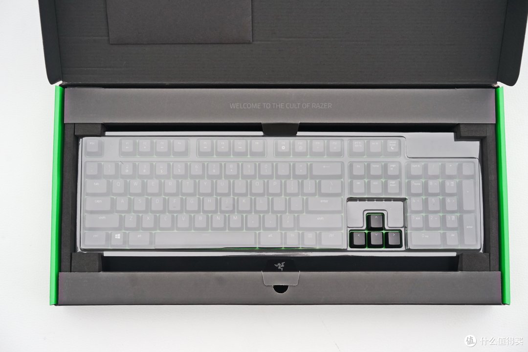 就为这一抹绿—RAZER 雷蛇 黑寡妇 标准版 鼠标上手体验