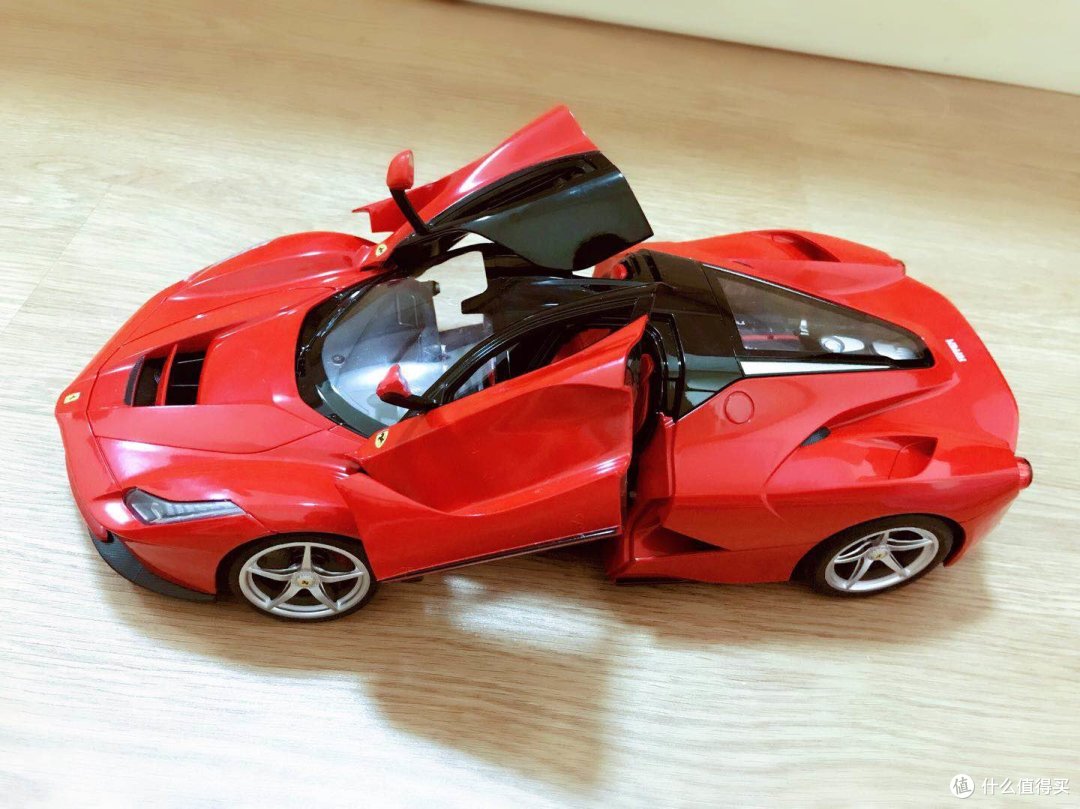 记人生的第一辆法拉利星辉法拉利遥控汽车开箱