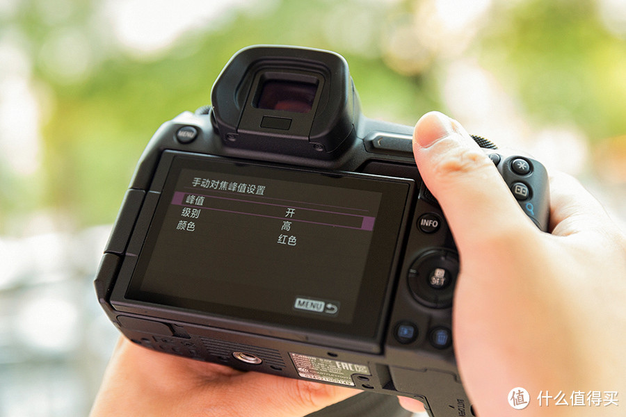 专业微单能否比肩专业单反 Canon 佳能 EOS R相机上手初体验