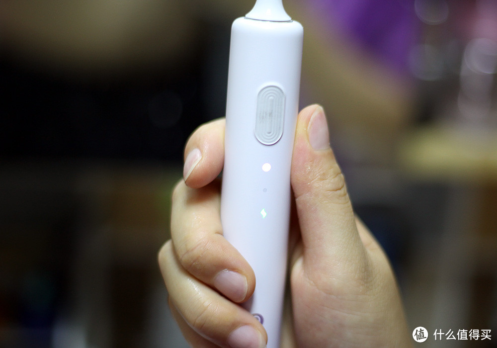 不足百元的名牌电动牙刷,贝医生声波电动牙刷轻体验