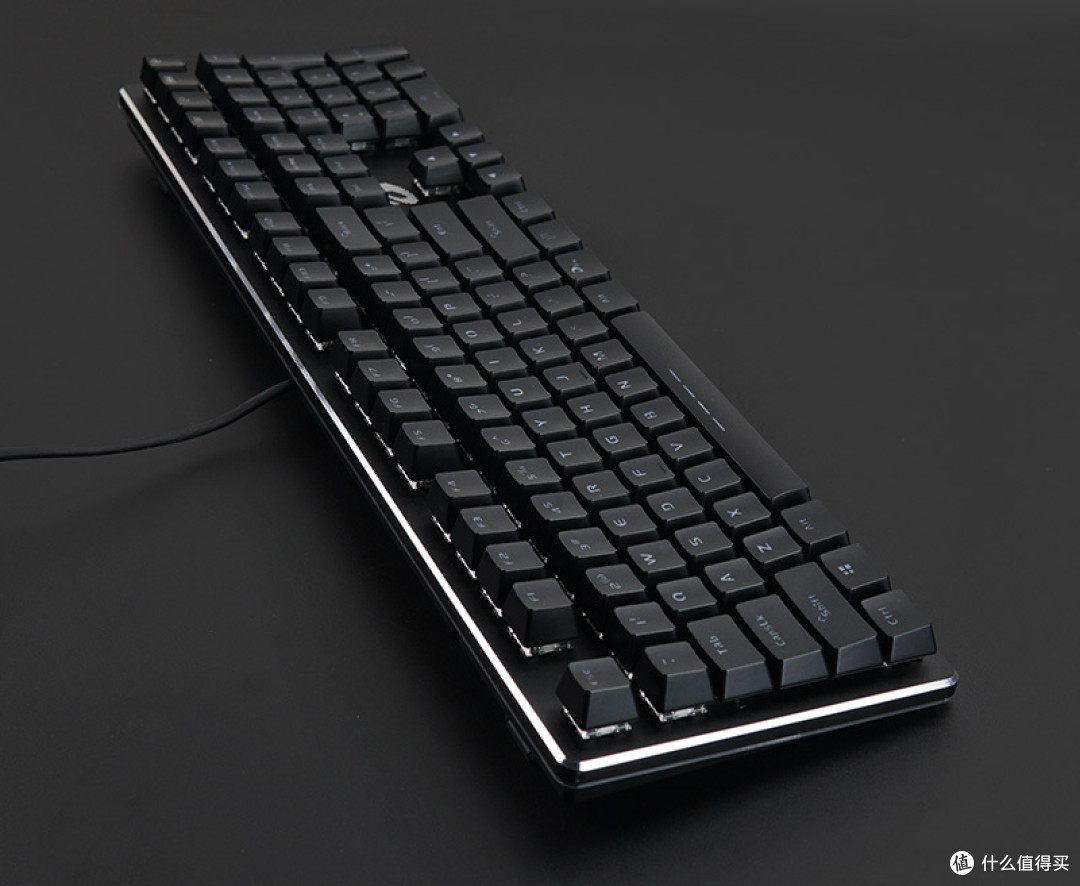 达尔优EK925 RGB机械键盘拆解评测