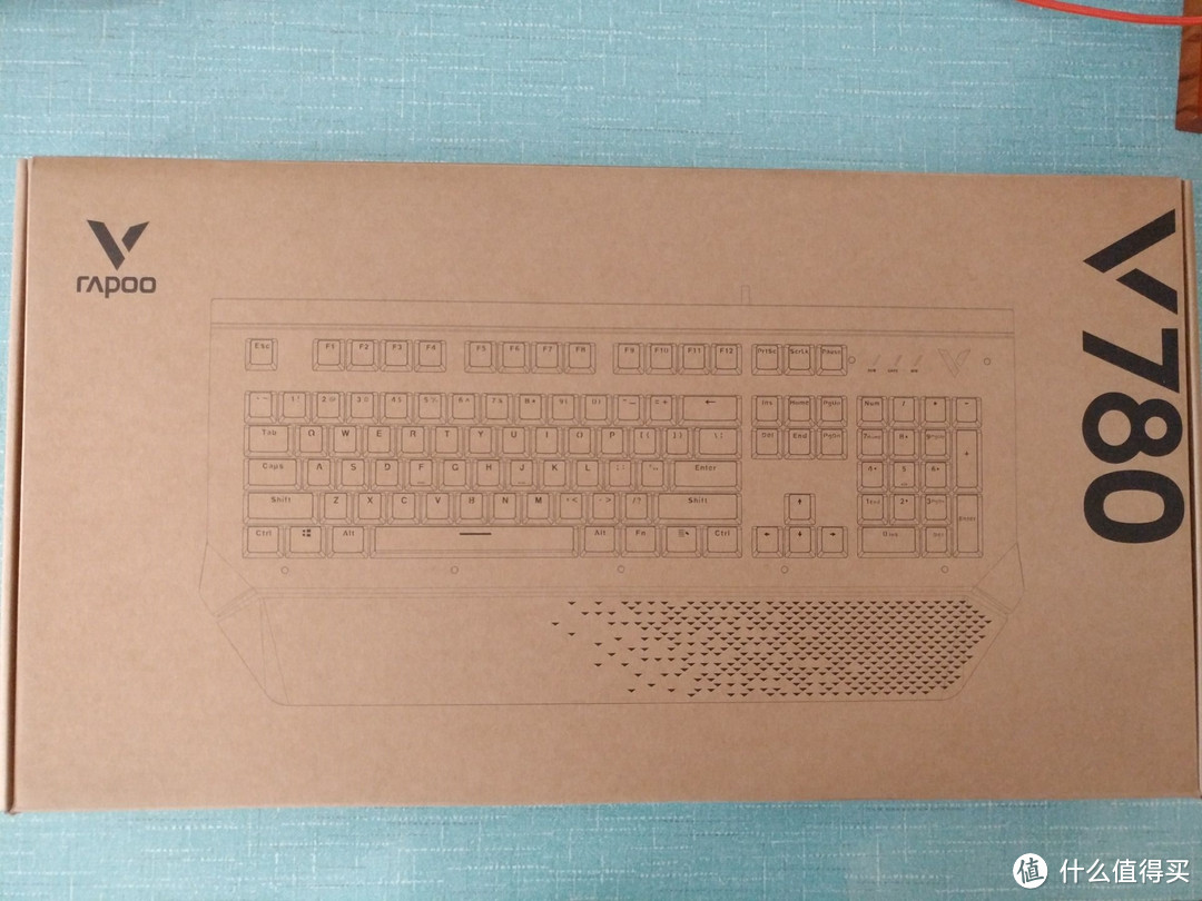 你的键盘也需要补水，清洁表面脏东西！ 雷柏V780键盘简评！