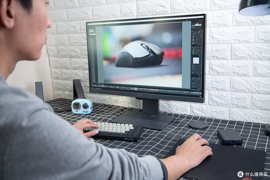 一款适合家用和工作的4K显示器?BenQ 明基 PD2700U显示器测评体验