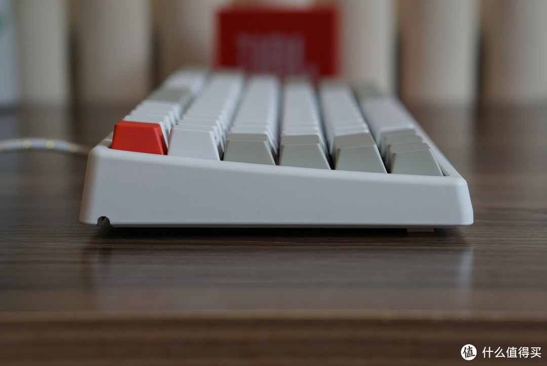 凯酷荣耀84机械键盘评测: 小而美的性价比典范